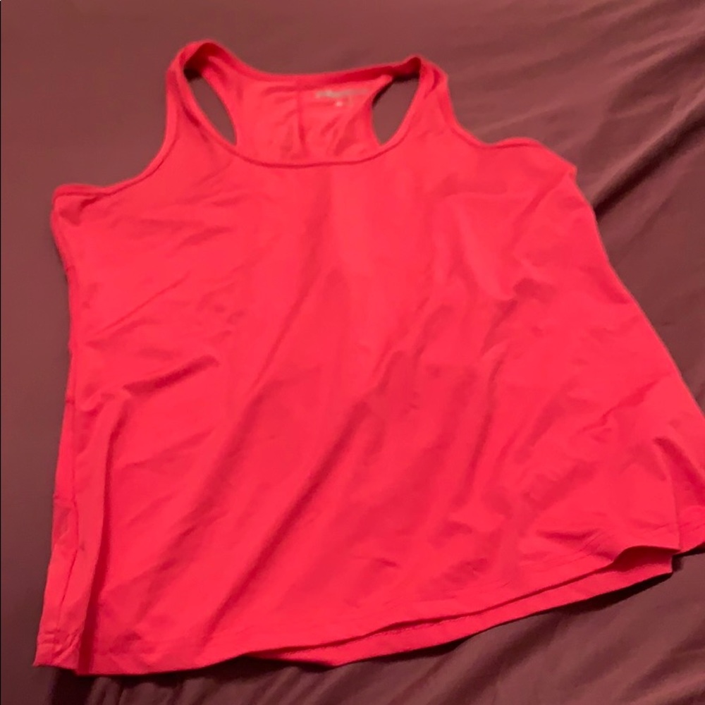 ⭐️BUNDLE OF F21 NEON WORKOUT TOPS⭐️